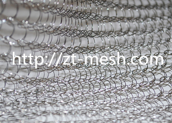 Corrosion Resistance Fabricated Wire Knitted Mesh Smooth Surface For Superior Performance