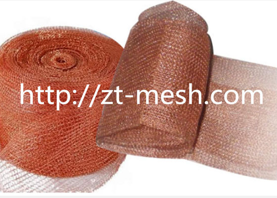 Lightweight knitted wire mesh separation ring designed to withstand mechanical stress and chemical exposure in filtration